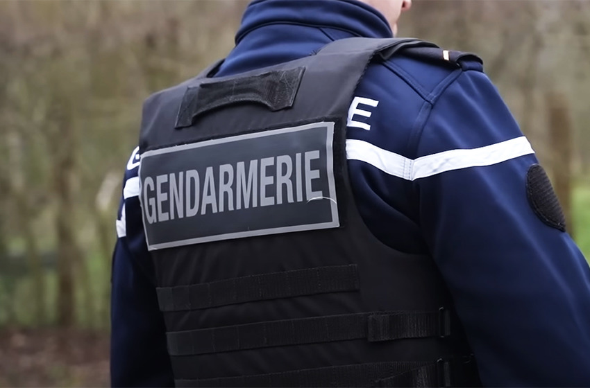 Cervioni : un jeune homme de 20 ans, sans permis ni assurance, provoque un accident sur un parking