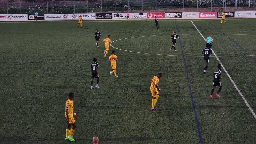 Football (National) Le FC s'incline face à Orléans (02)