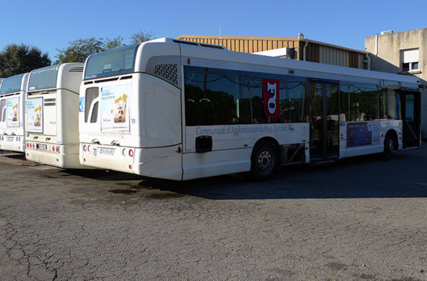 Le réseau de bus urbain Muvistrada paralysé par une grève ce mardi à Ajaccio : un barrage filtrant perturbe fortement la circulation ce matin