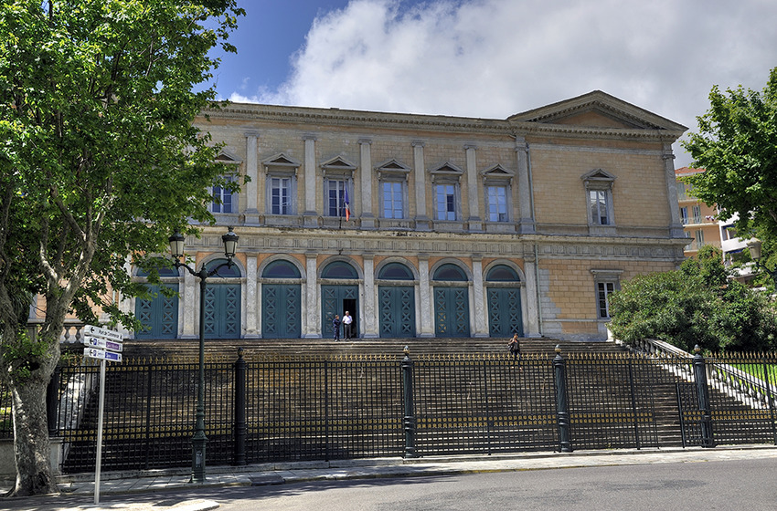 Trois agriculteurs condamnés à Bastia après des dégradations réalisées à Borgu 